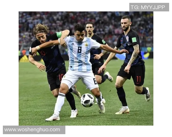 昔日恩怨再现!梅西与老队友狭路相逢 昔日恩怨再现!梅西与老队友狭路相逢