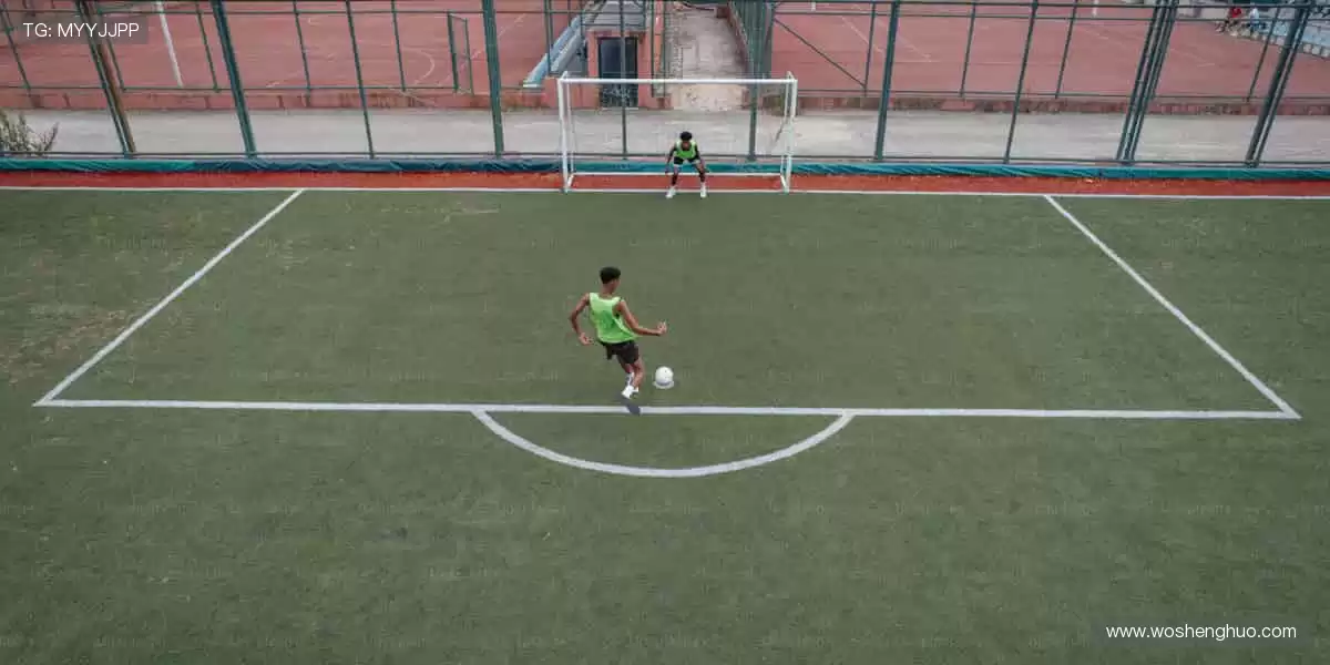 📺超清直播,一键解锁赛场心跳时刻!🎯